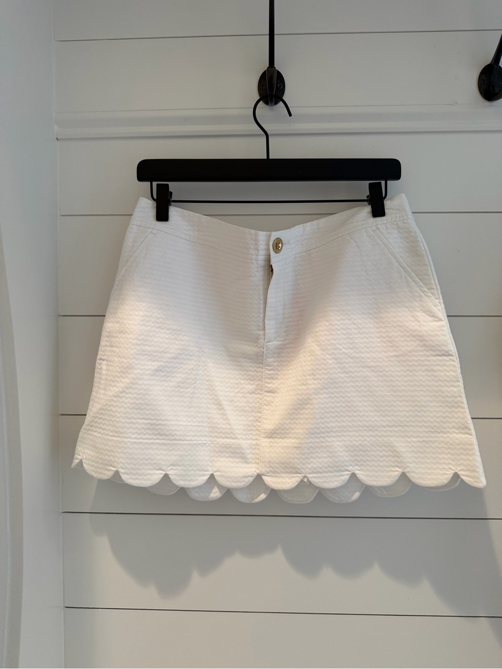Lilly Pulitzer White Scalloped Hem Mini Skirt